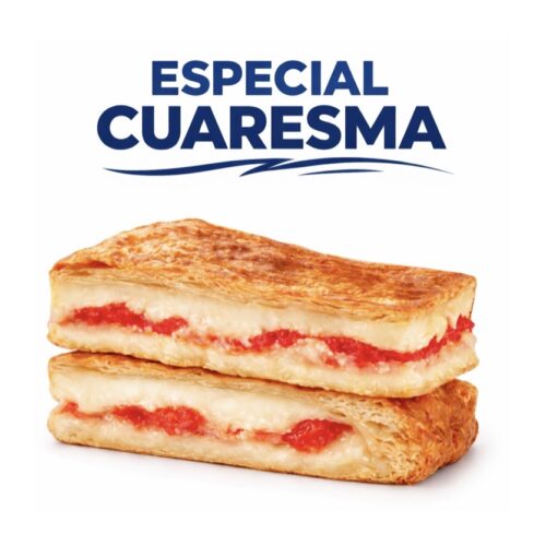 Empanada de queso de cabra y cebolla caramelizada