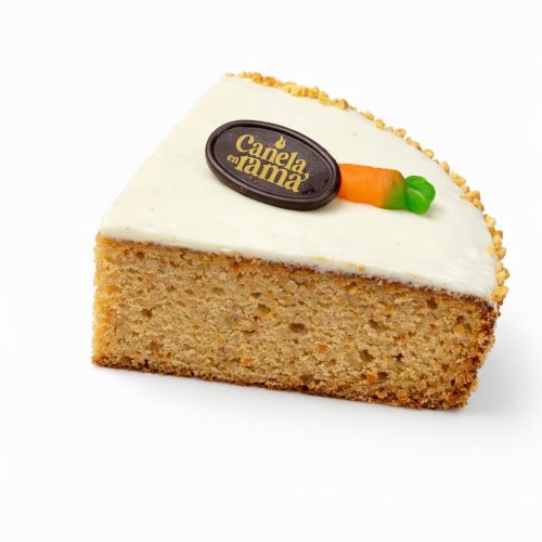 Te presentamos nuestra versión del carrot cate. Comprar tarta de zanahoria de nuestro obrador es probar una tarta diferente a la convencional.